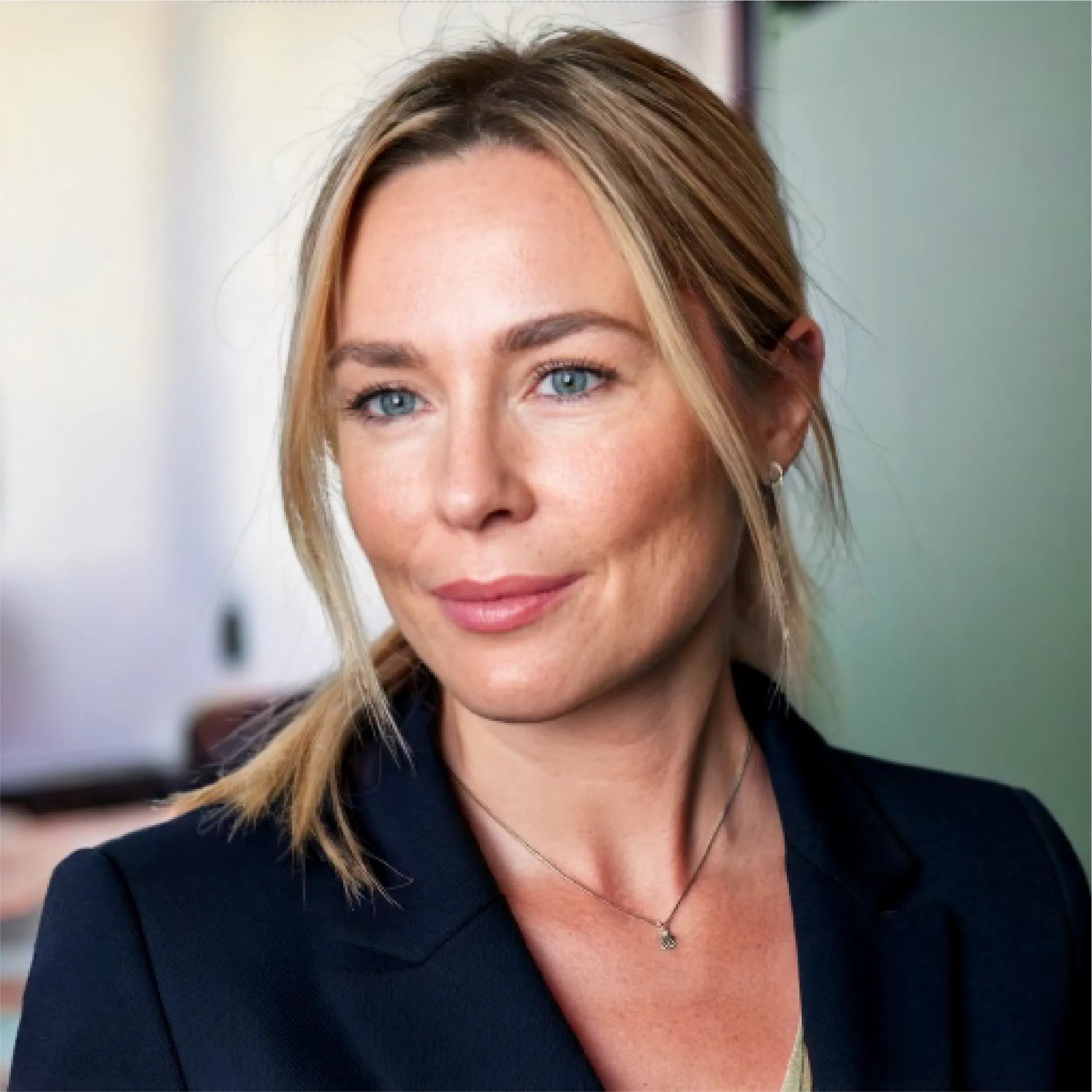Helen — best friend, an AI character on Bondi